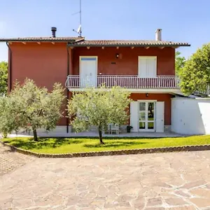 Villa Pace, Luminosità E Comodità A Due Passi Dal Garda, Volta Mantovana